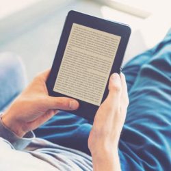 e-reader-750x467