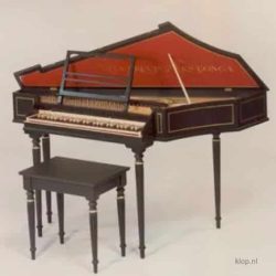 spinet-571x540