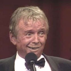 Toon Hermans op 60PlusPlaza.nl